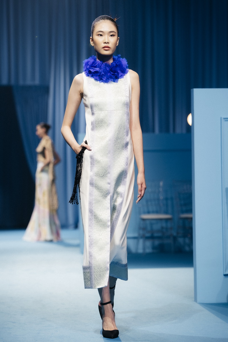 สมเด็จพระเจ้าลูกเธอ เจ้าฟ้าสิริวัณณวรี นารีรัตนราชกัญญา เสด็จพระราชทานรางวัลผู้ชนะการประกวดผ้าลายพระราชทาน ในงานเทศกาลไหมไทย 2565