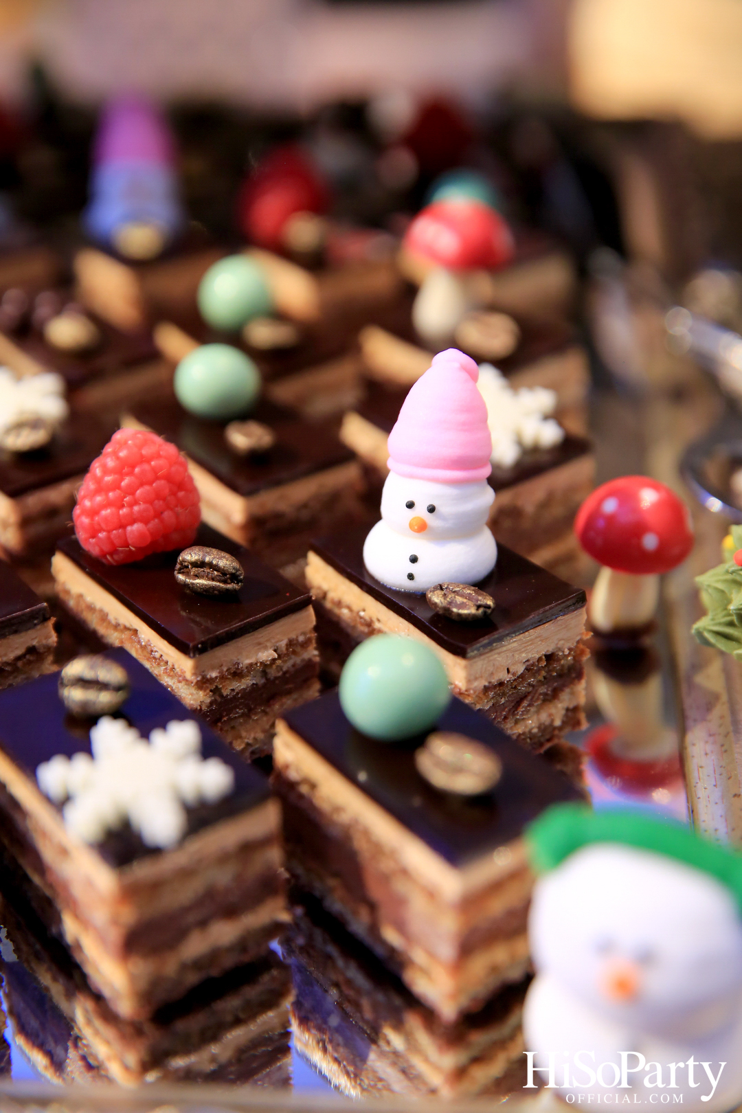 โรงแรมอนันตรา สยาม กรุงเทพ จัดงานฉลองคริสต์มาสการกุศล ปี 2565