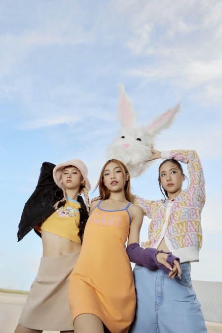 4EVE ชวนทุกคนย้อนเวลาสู่ยุค 50s ไปกับคอลเลกชั่น ‘Girls’ จาก Jelly Bunny  