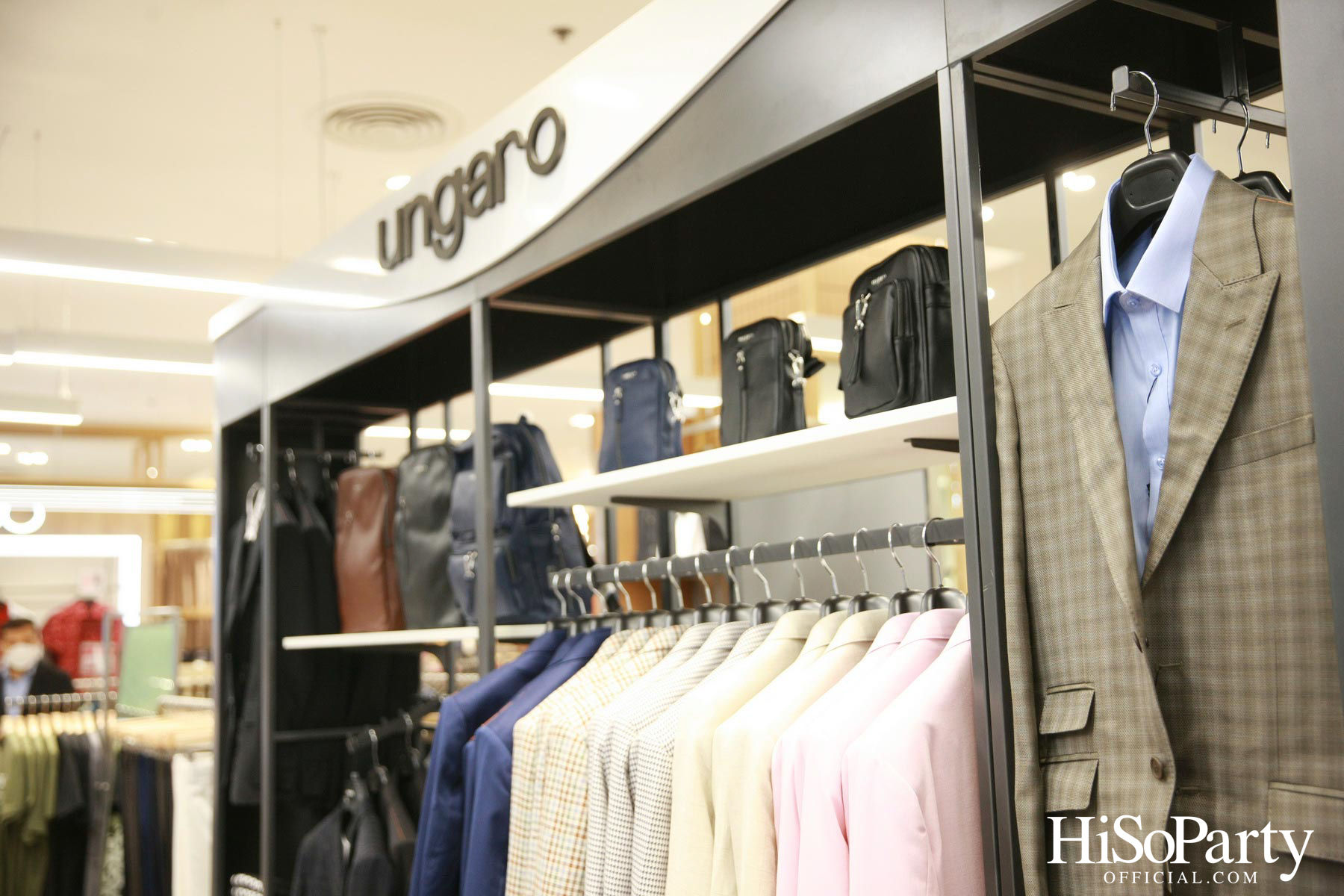 งานเปิดคอลเลกชั่นใหม่ และป๊อบอัพสโตร์แห่งแรกของแบรนด์เสื้อผ้าสำหรับสุภาพบุรุษ Ungaro