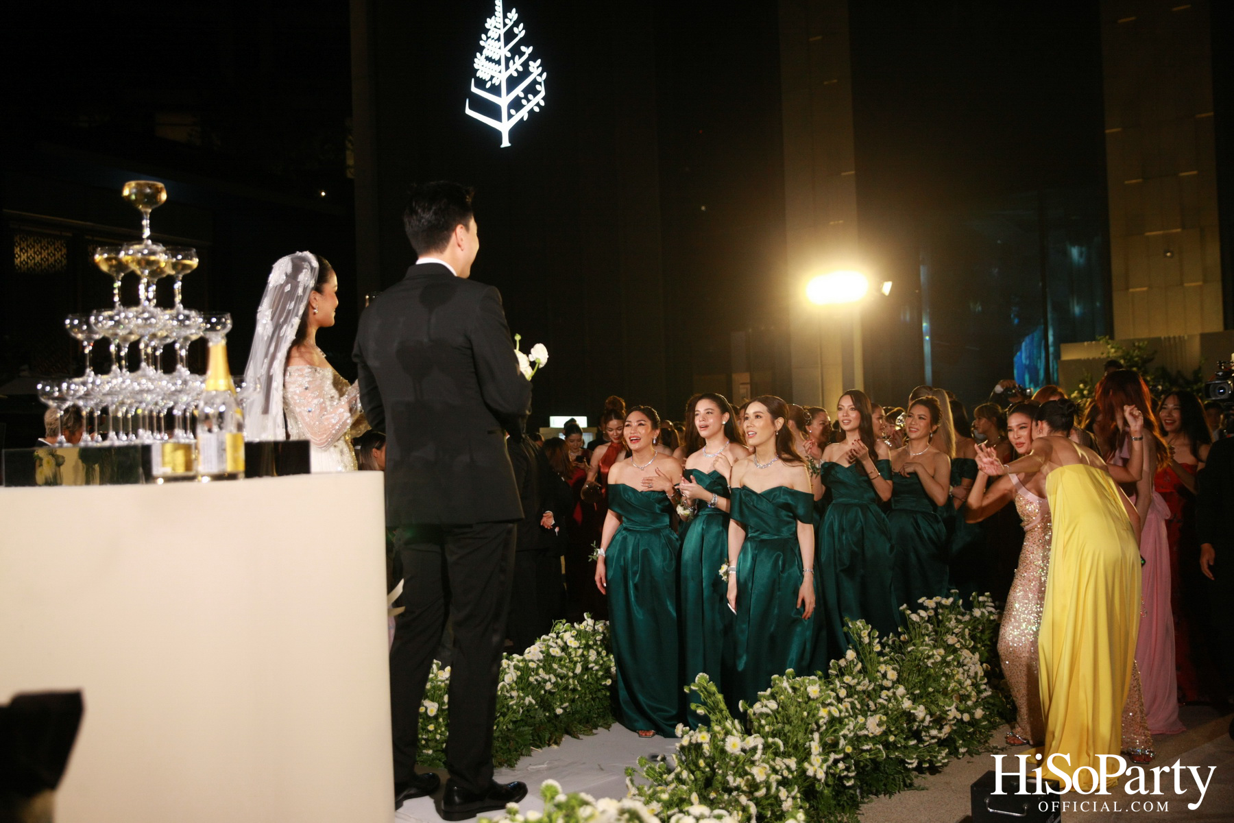 #PVRCDTheWedding งานฉลองมงคลสมรสระหว่าง พลอยวารินทร์ ทรงปกรณ์ และ ชาญเดช สัจจาไชยนนท์