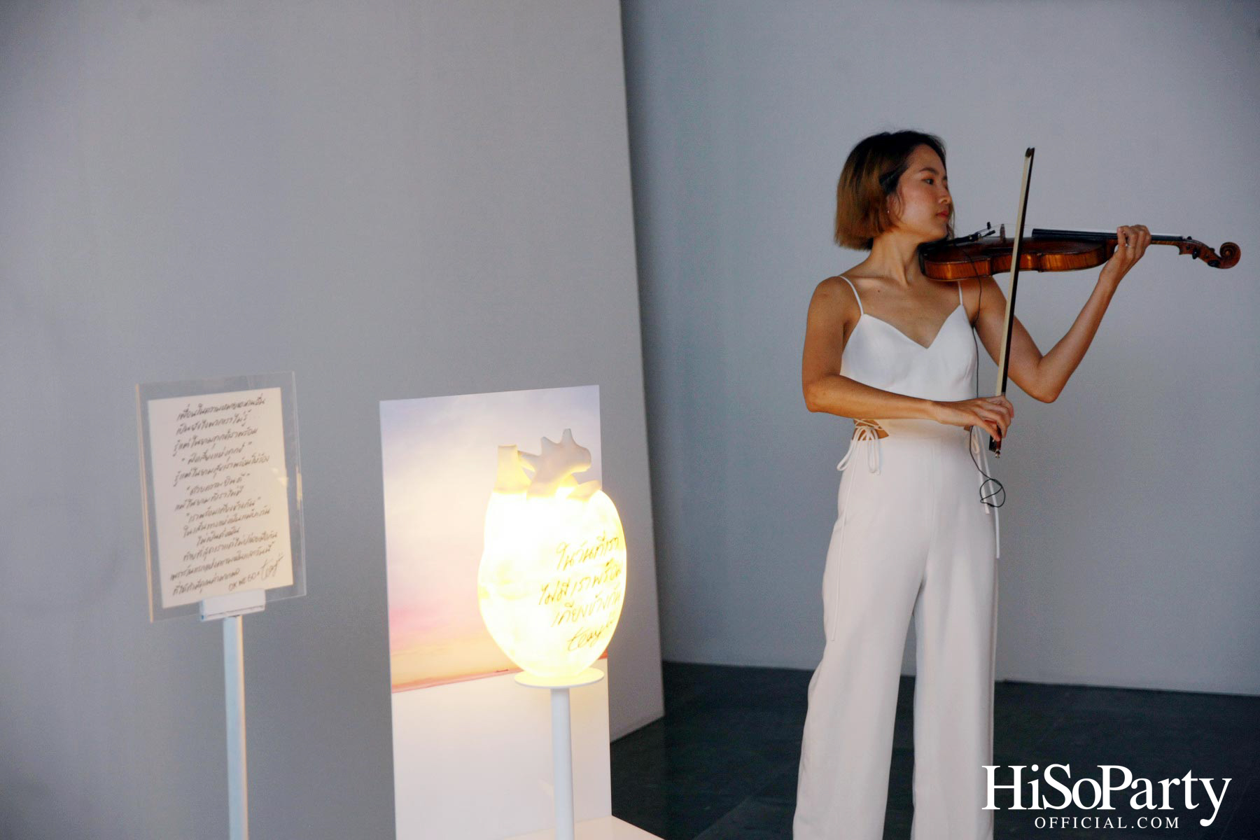 EMFashionicon X Teayiiartworks Exhibition: A Heart To Be Heard