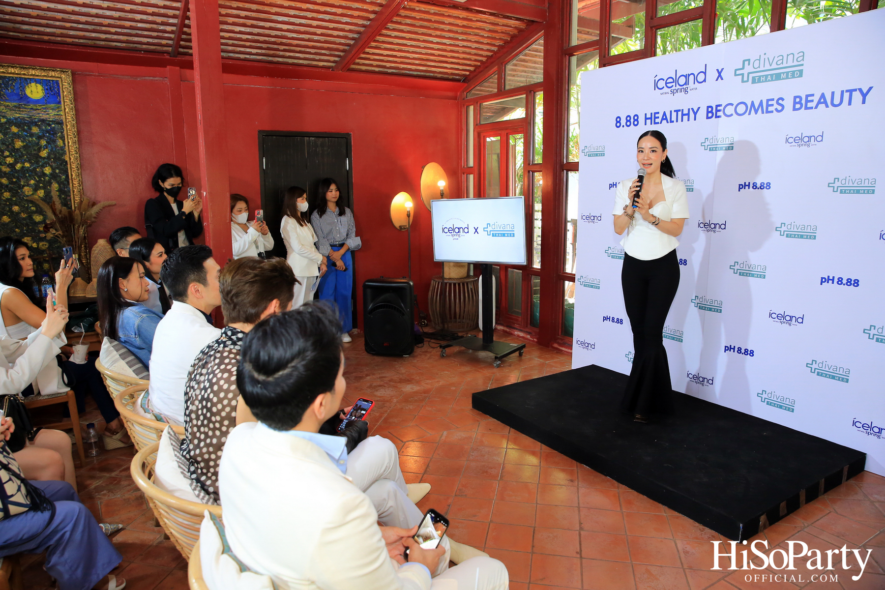 ‘8.88 Healthy Becomes Beauty’ by Iceland Spring x Divana Thai Med 