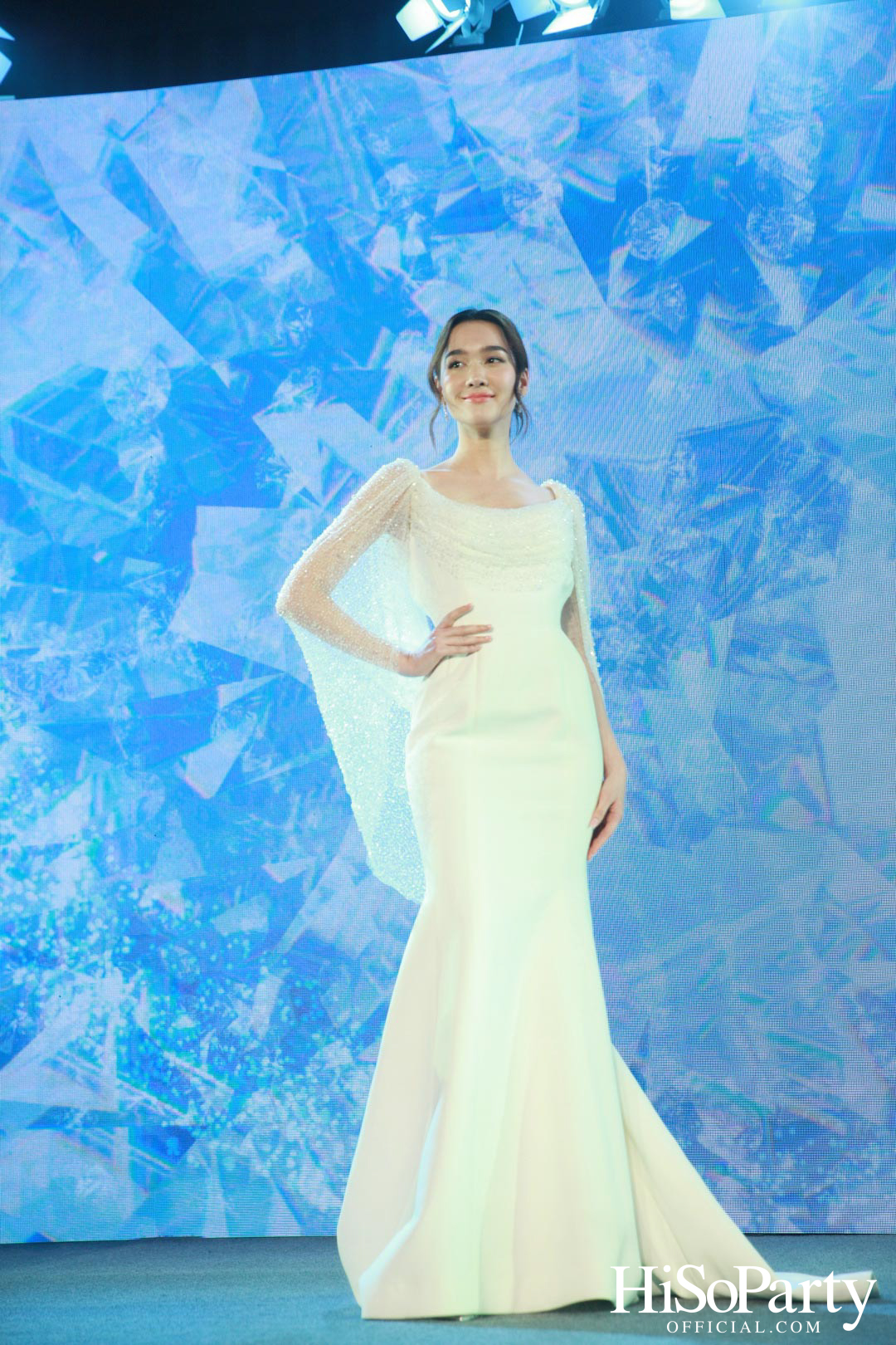 MULTI LEVEL BRIGHTENING BY CLÉ DE PEAU BEAUTÉ