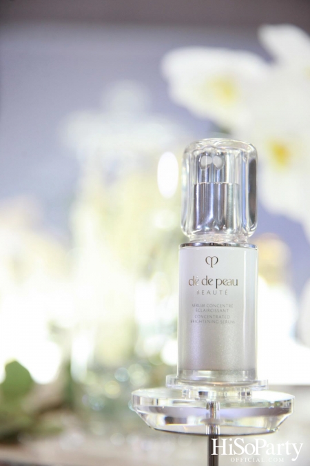 MULTI LEVEL BRIGHTENING BY CLÉ DE PEAU BEAUTÉ