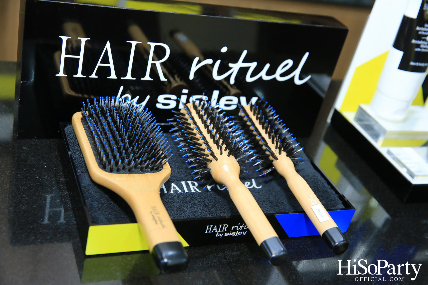 HiSoParty X Hair Rituel by Sisley