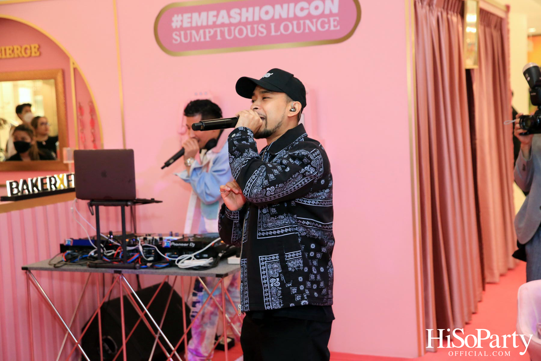 EMPORIUM EMQUARTIER #EMFASHIONICON SUMPTUOUS SUMMER 2023