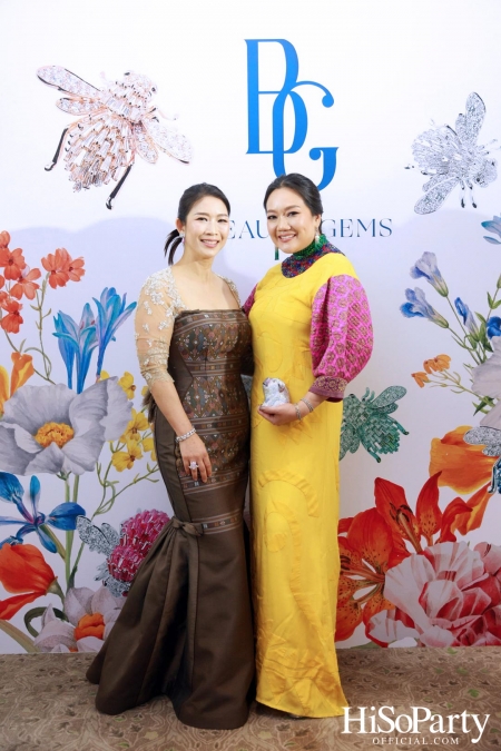 EVENING GOWN WITH DIAMOND ON THE RED CARPET