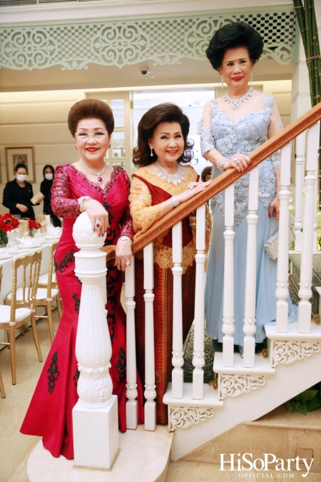 EVENING GOWN WITH DIAMOND ON THE RED CARPET