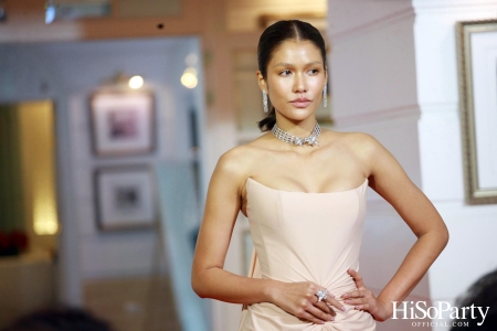 EVENING GOWN WITH DIAMOND ON THE RED CARPET