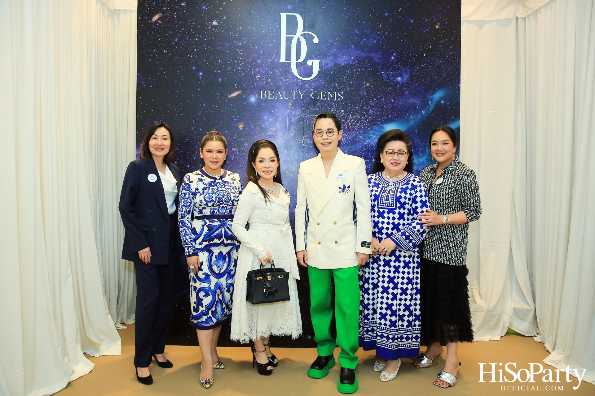 Leading Women Lunch to Help Refugees