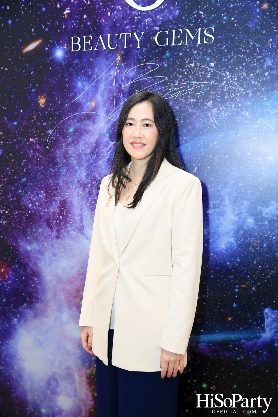 Leading Women Lunch to Help Refugees