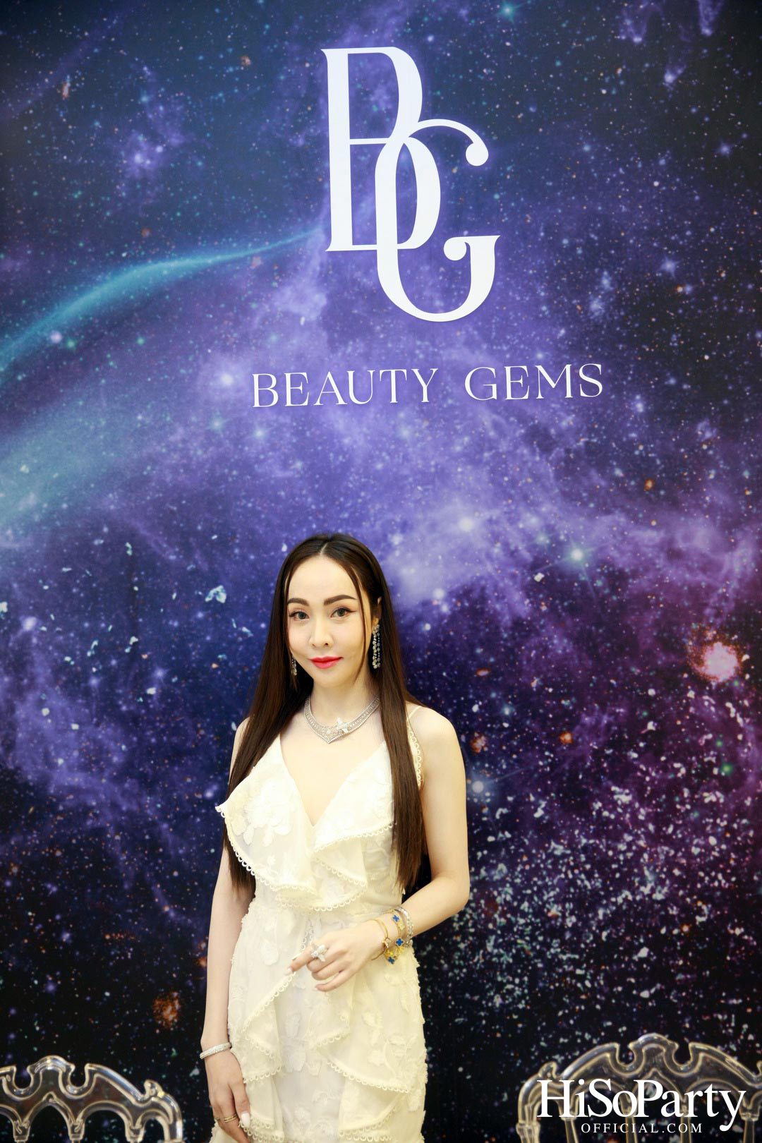 Leading Women Lunch to Help Refugees