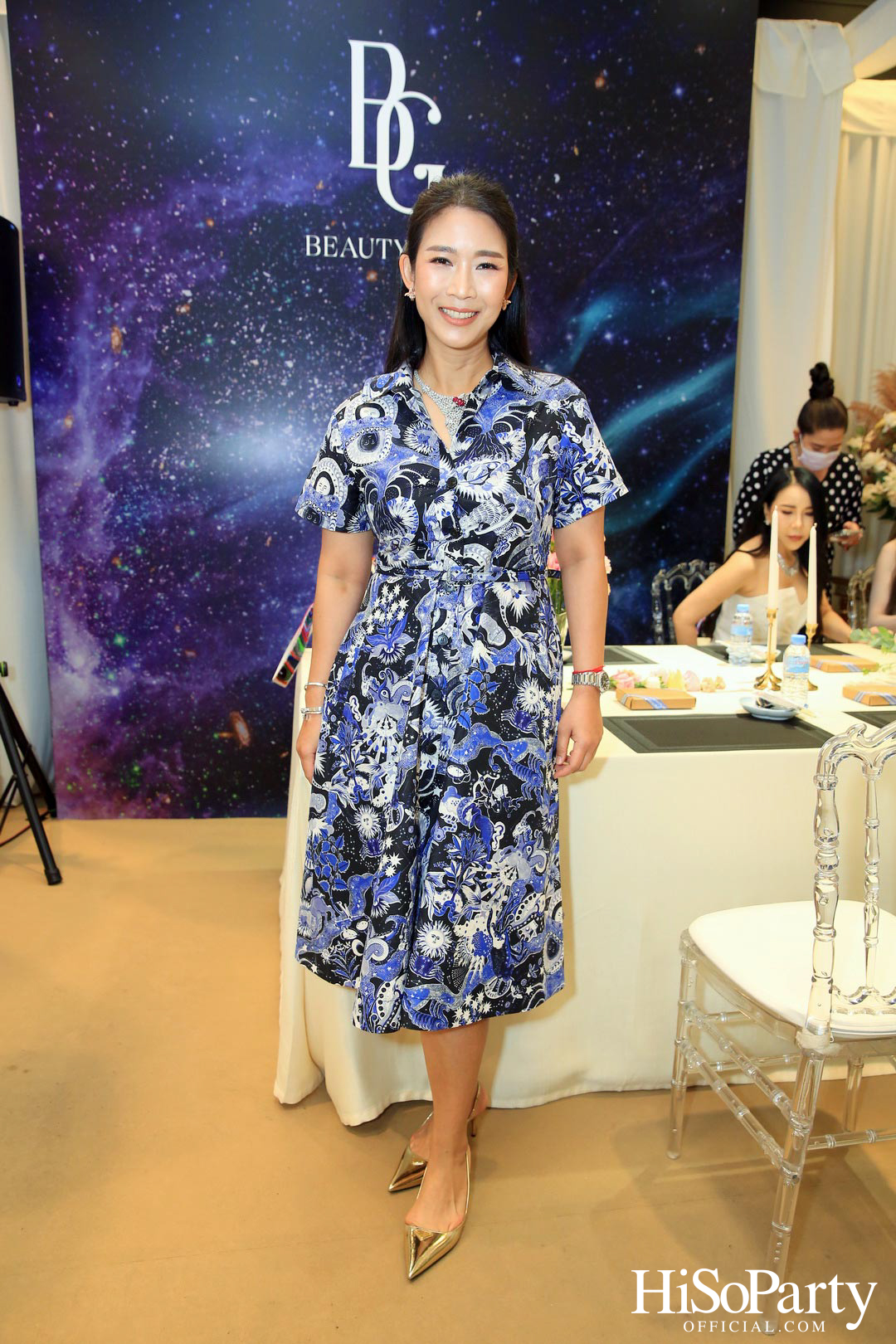 Leading Women Lunch to Help Refugees