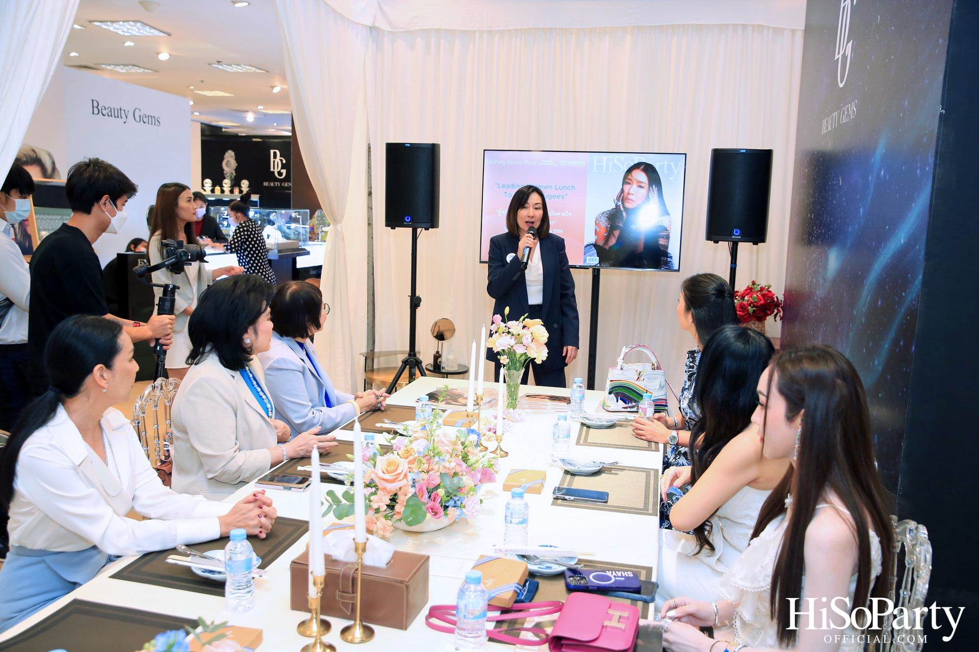 Leading Women Lunch to Help Refugees