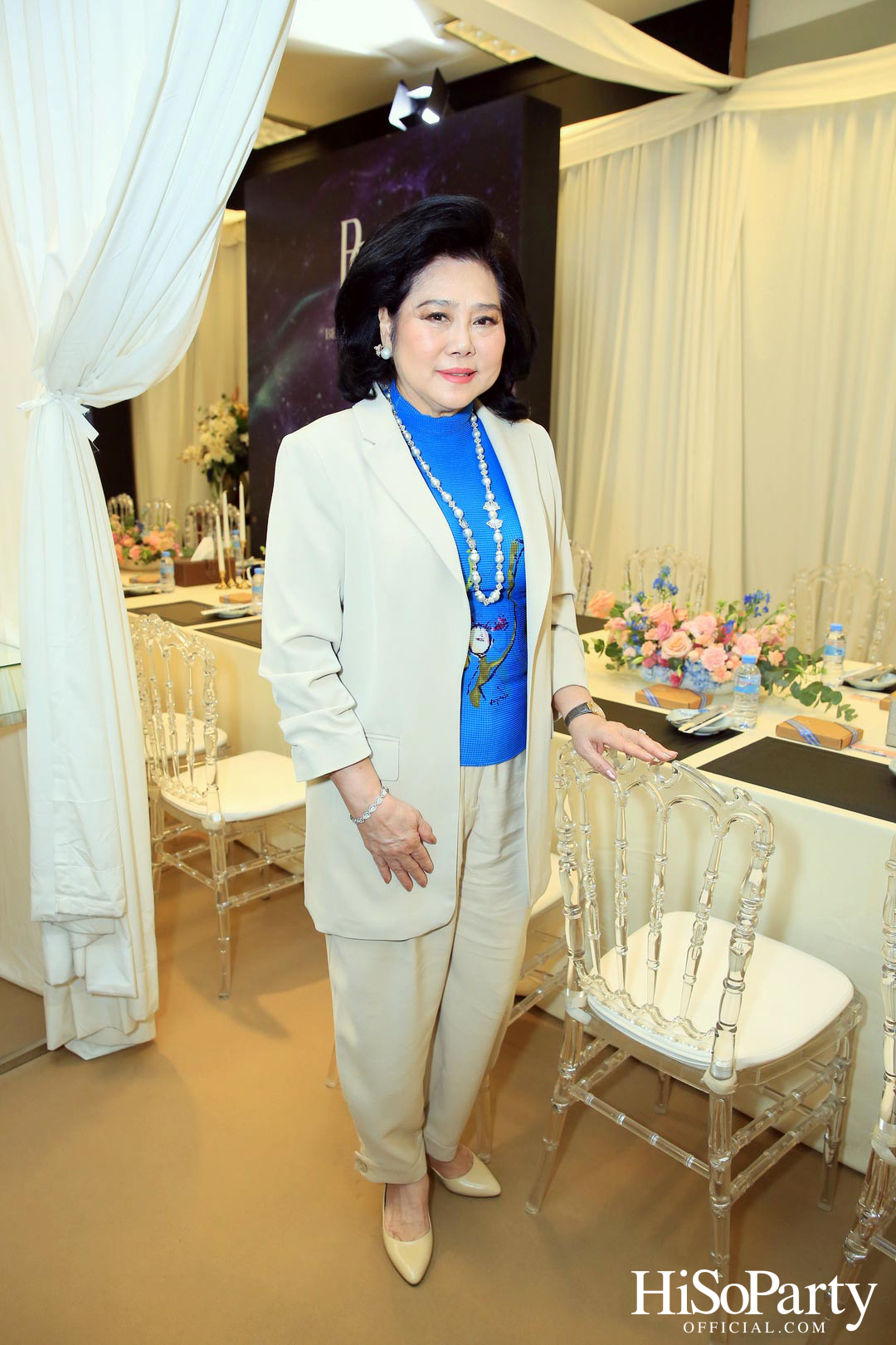 Leading Women Lunch to Help Refugees