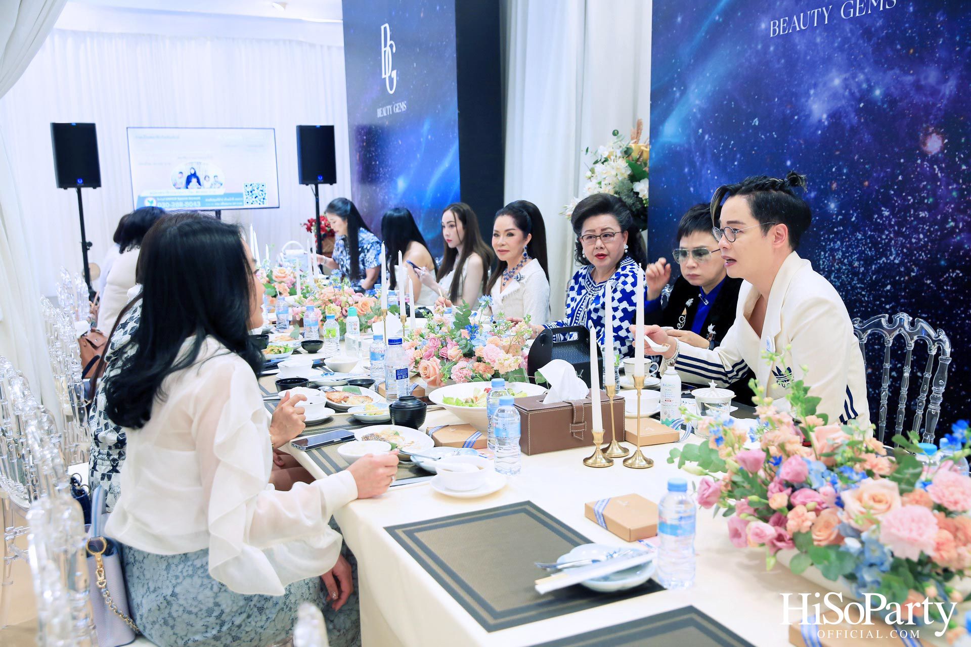 Leading Women Lunch to Help Refugees