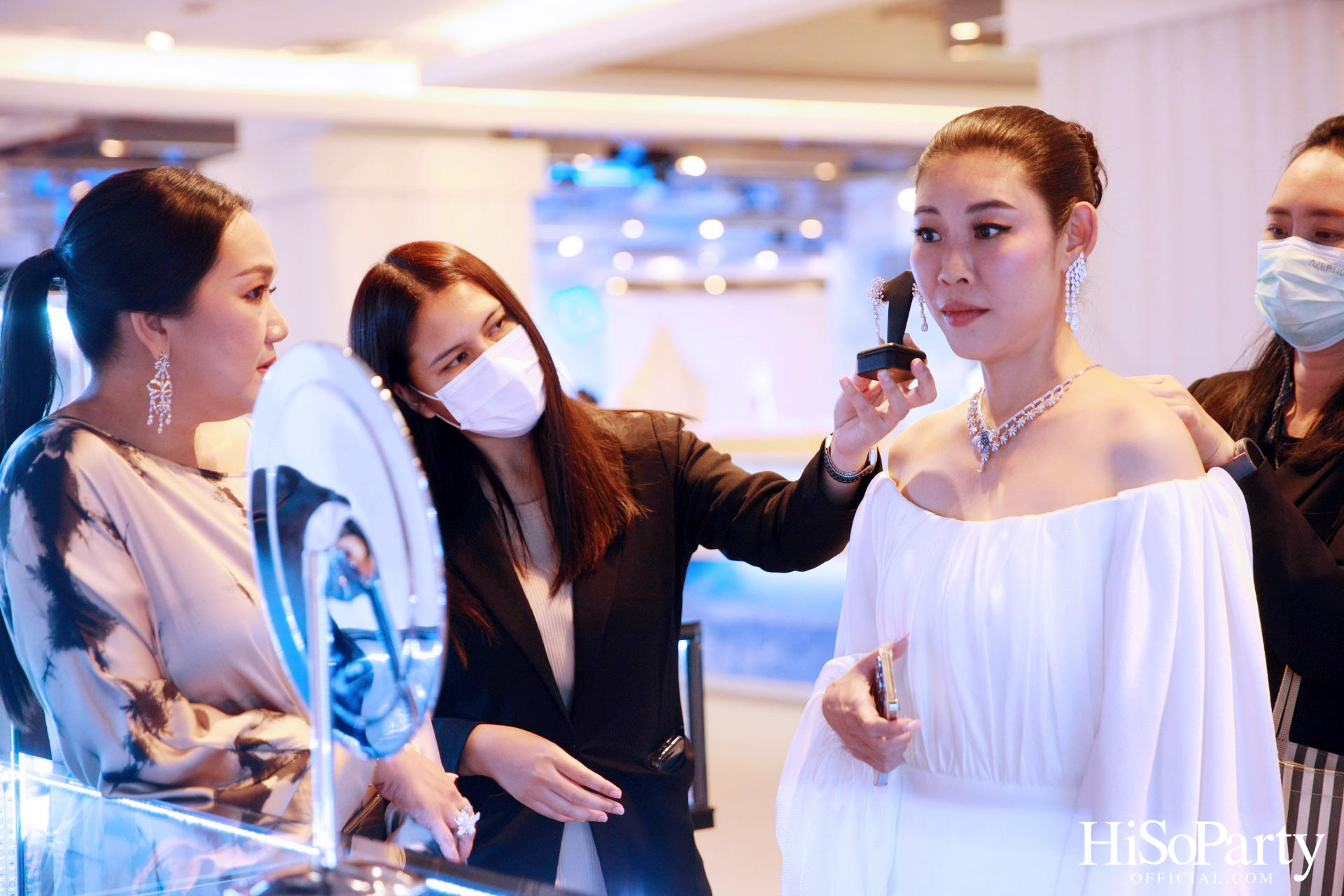 BEAUTY GEMS SPRING/SUMMER COLLECTION 2023 x HiSoParty 20th ANNIVERSARY ISSUE