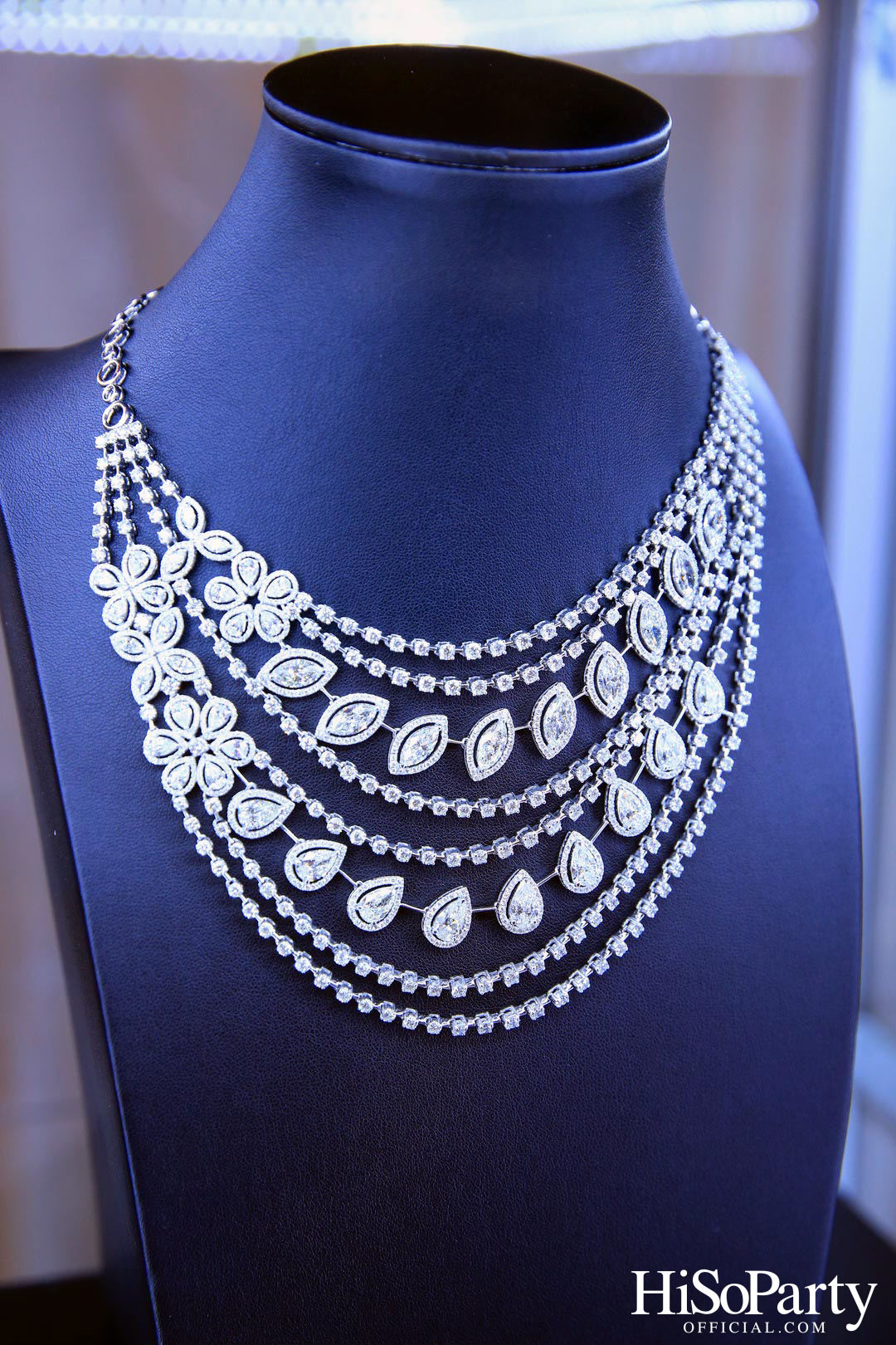 BEAUTY GEMS SPRING/SUMMER COLLECTION 2023 x HiSoParty 20th ANNIVERSARY ISSUE