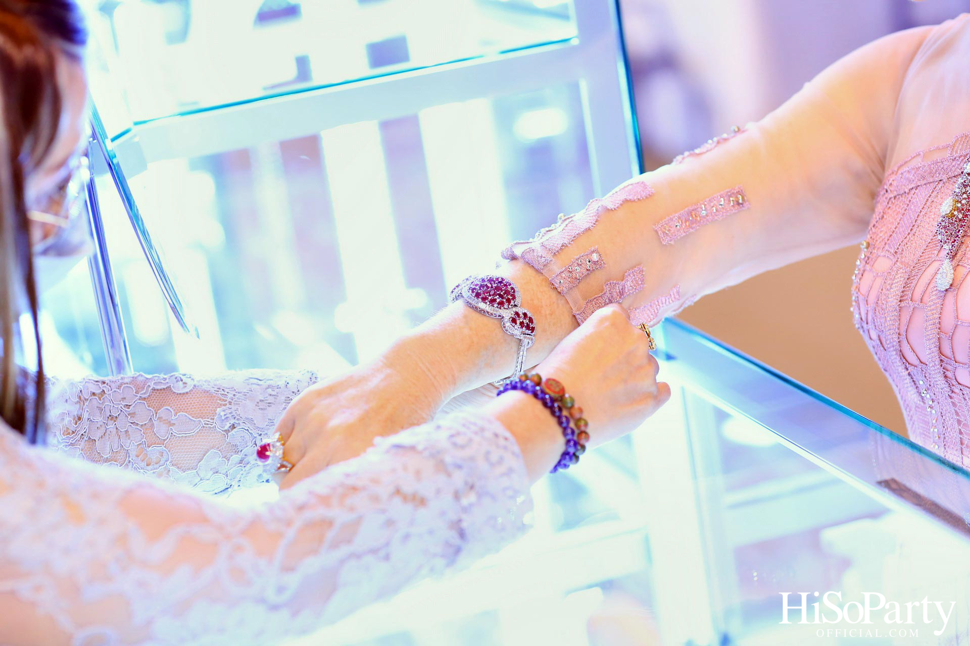 BEAUTY GEMS SPRING/SUMMER COLLECTION 2023 x HiSoParty 20th ANNIVERSARY ISSUE