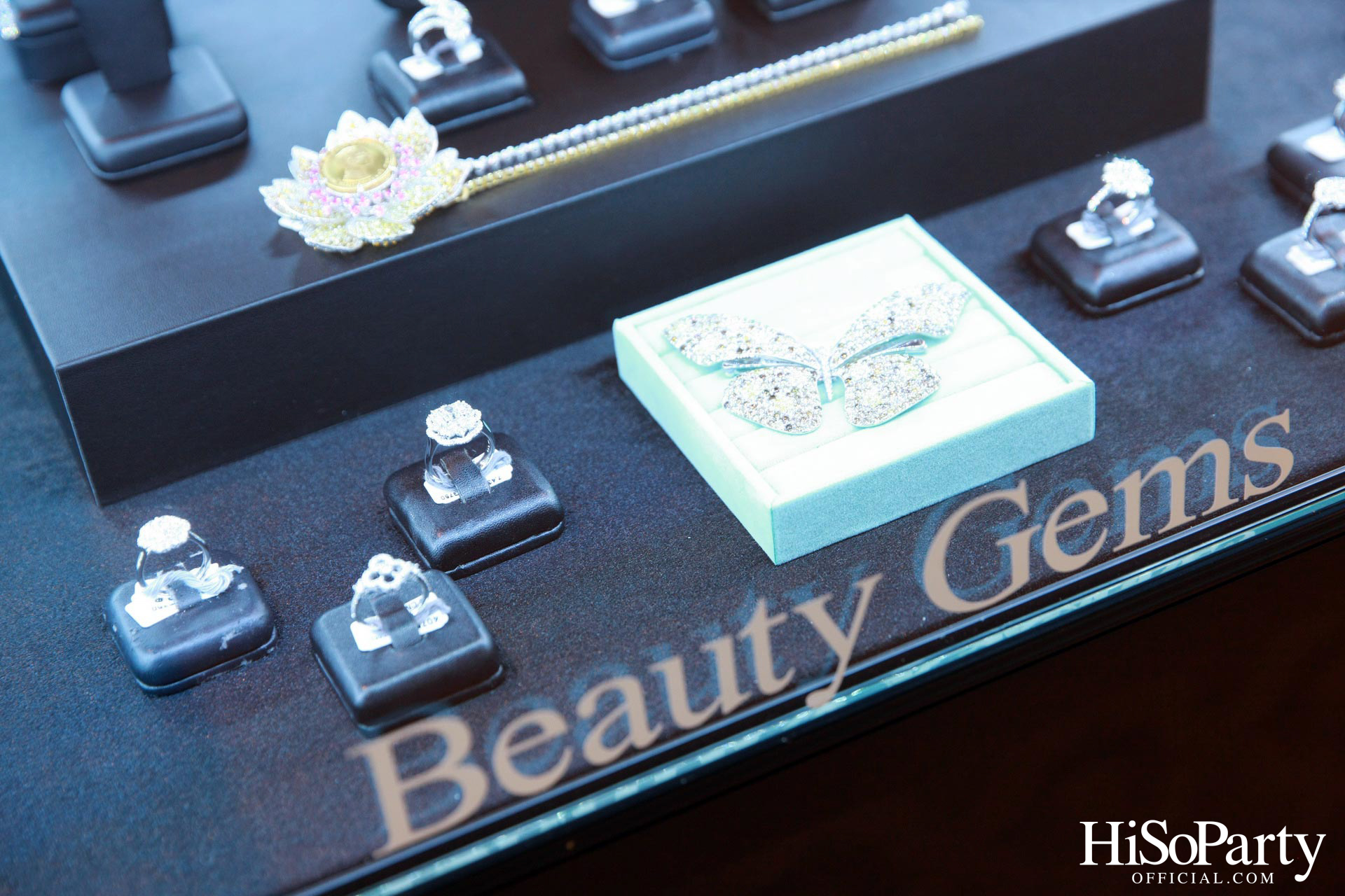 BEAUTY GEMS SPRING/SUMMER COLLECTION 2023 x HiSoParty 20th ANNIVERSARY ISSUE