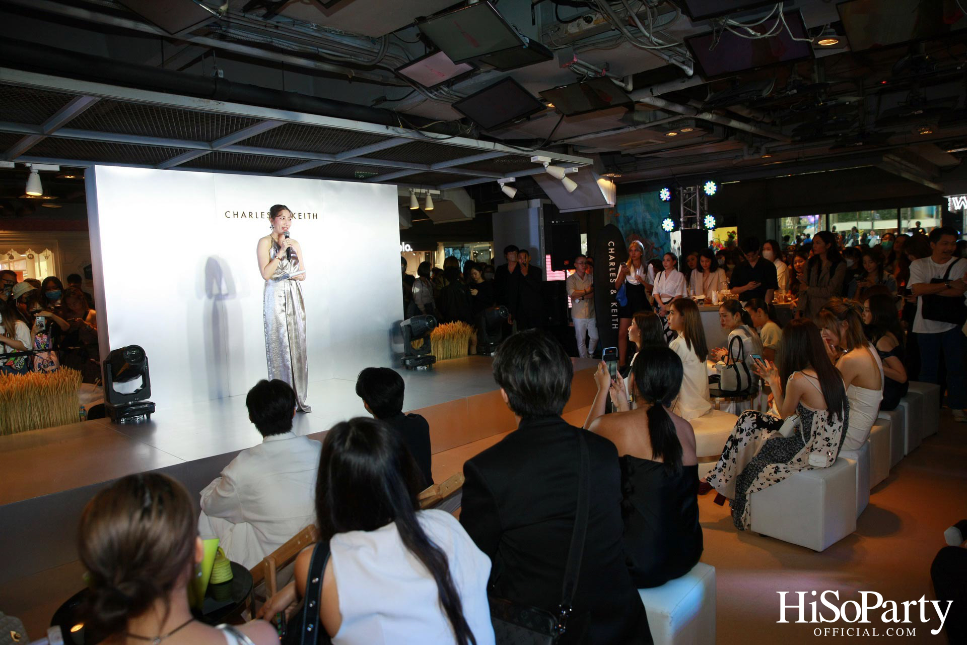 CHARLES & KEITH Re-opening store at Siam Center