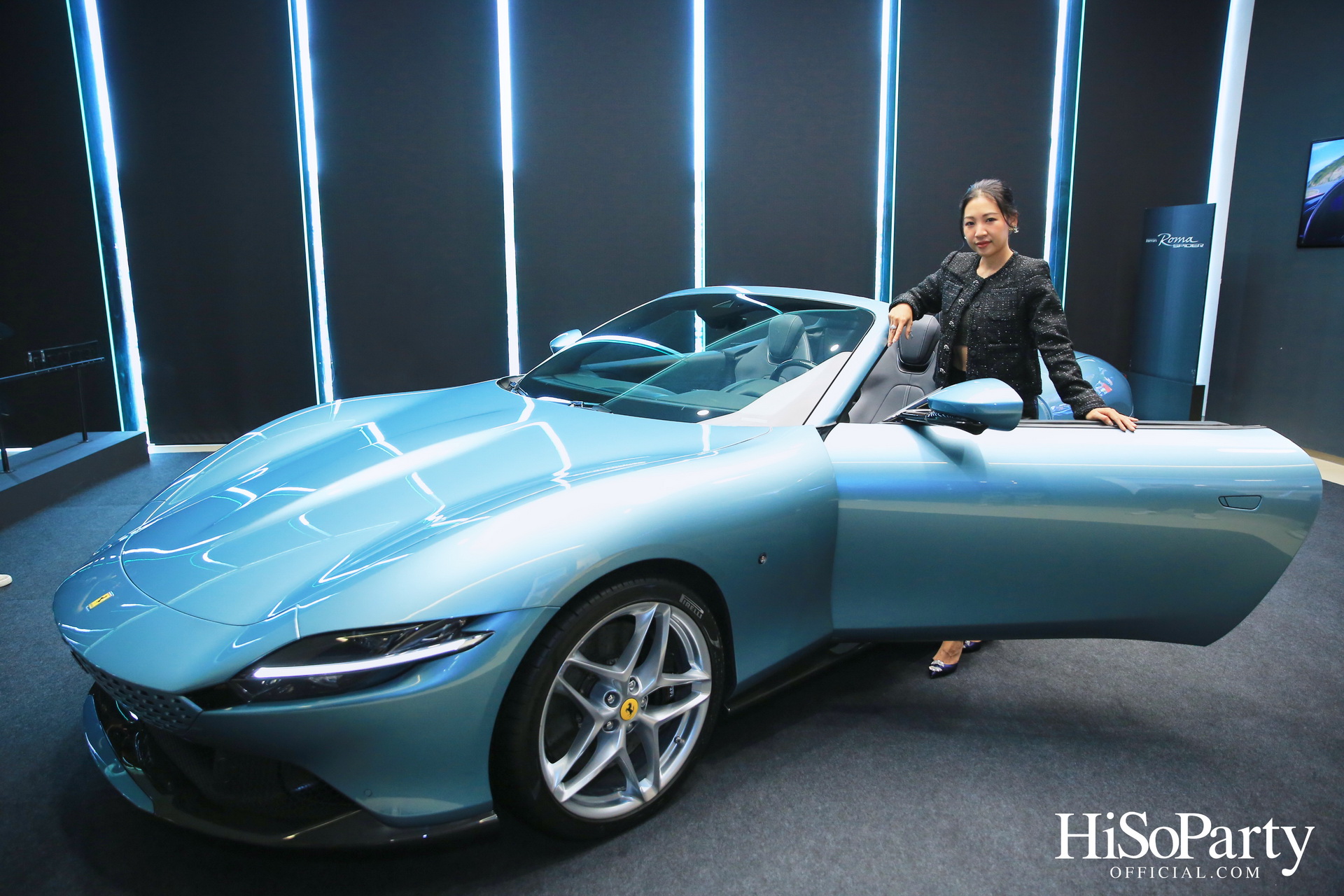 Private View Ferrari Roma Spider for HiSoParty