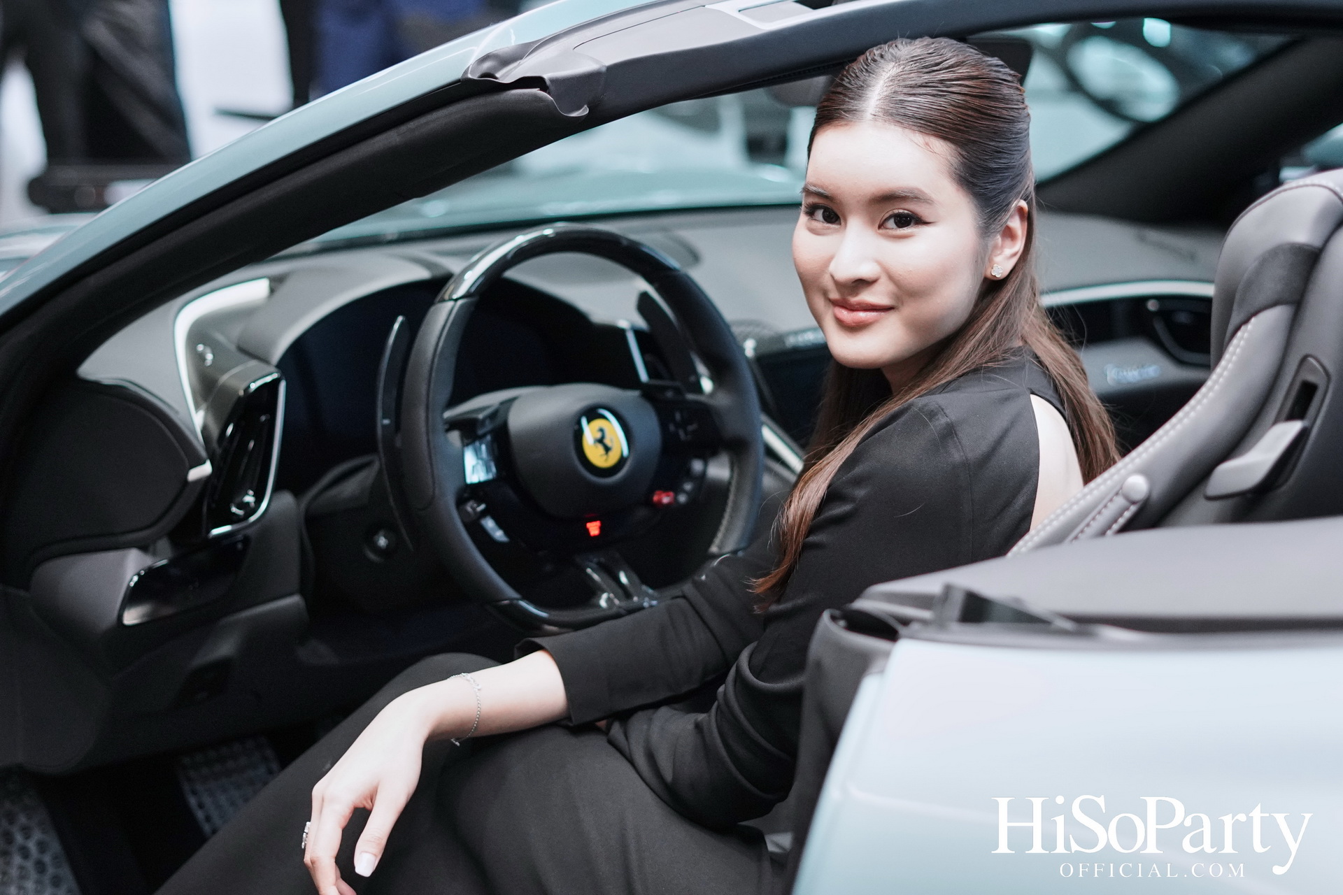 Private View Ferrari Roma Spider for HiSoParty