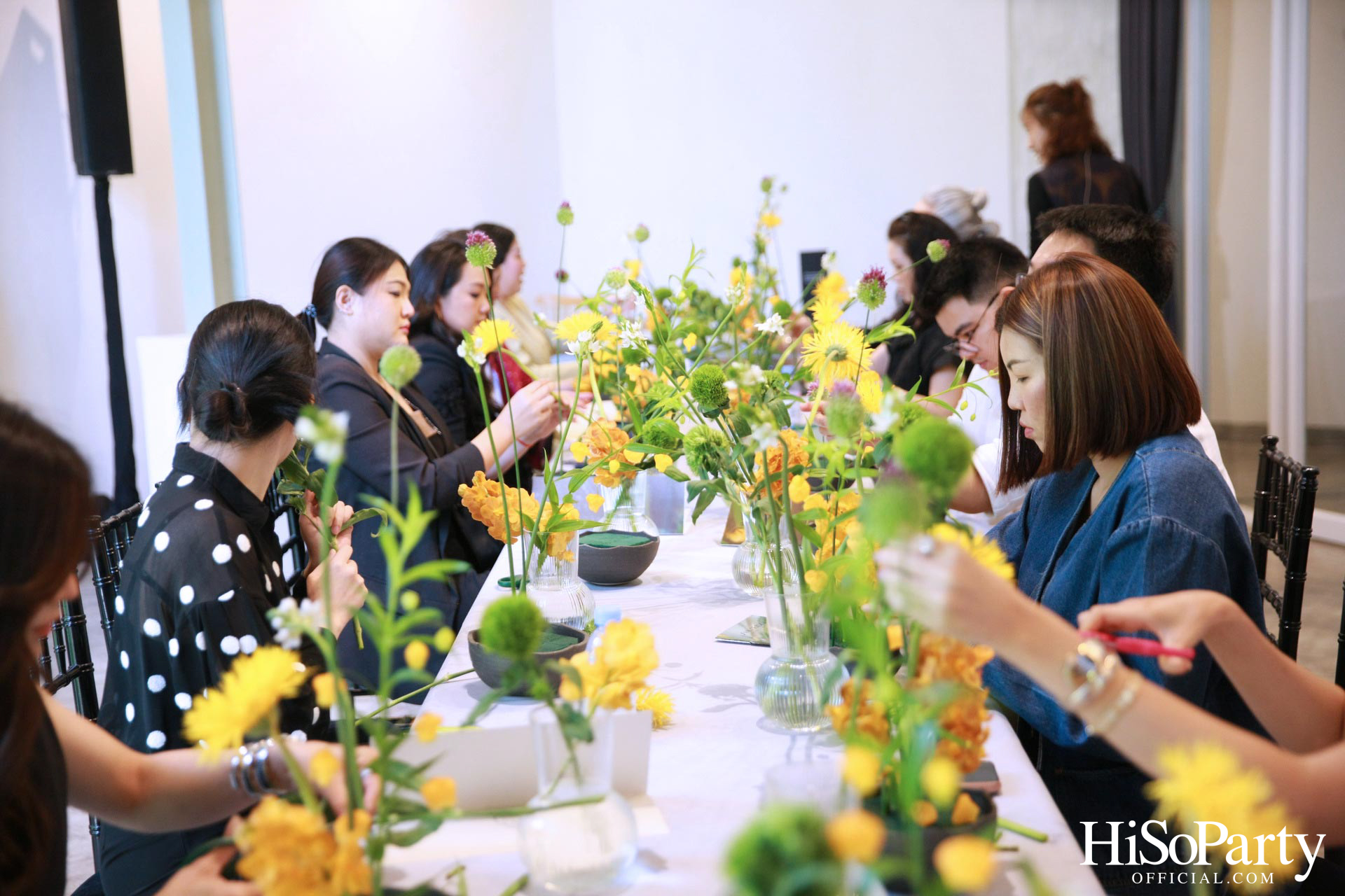 Future Solution LX #IAMLEGENDARY Workshop