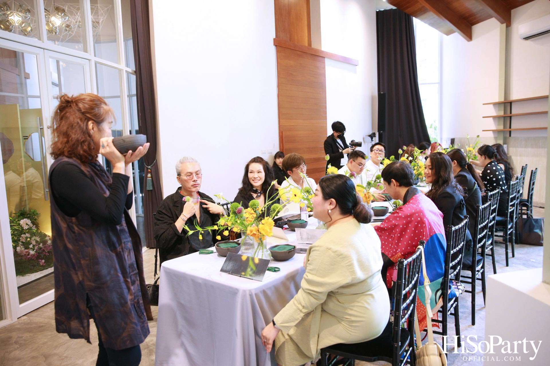 Future Solution LX #IAMLEGENDARY Workshop