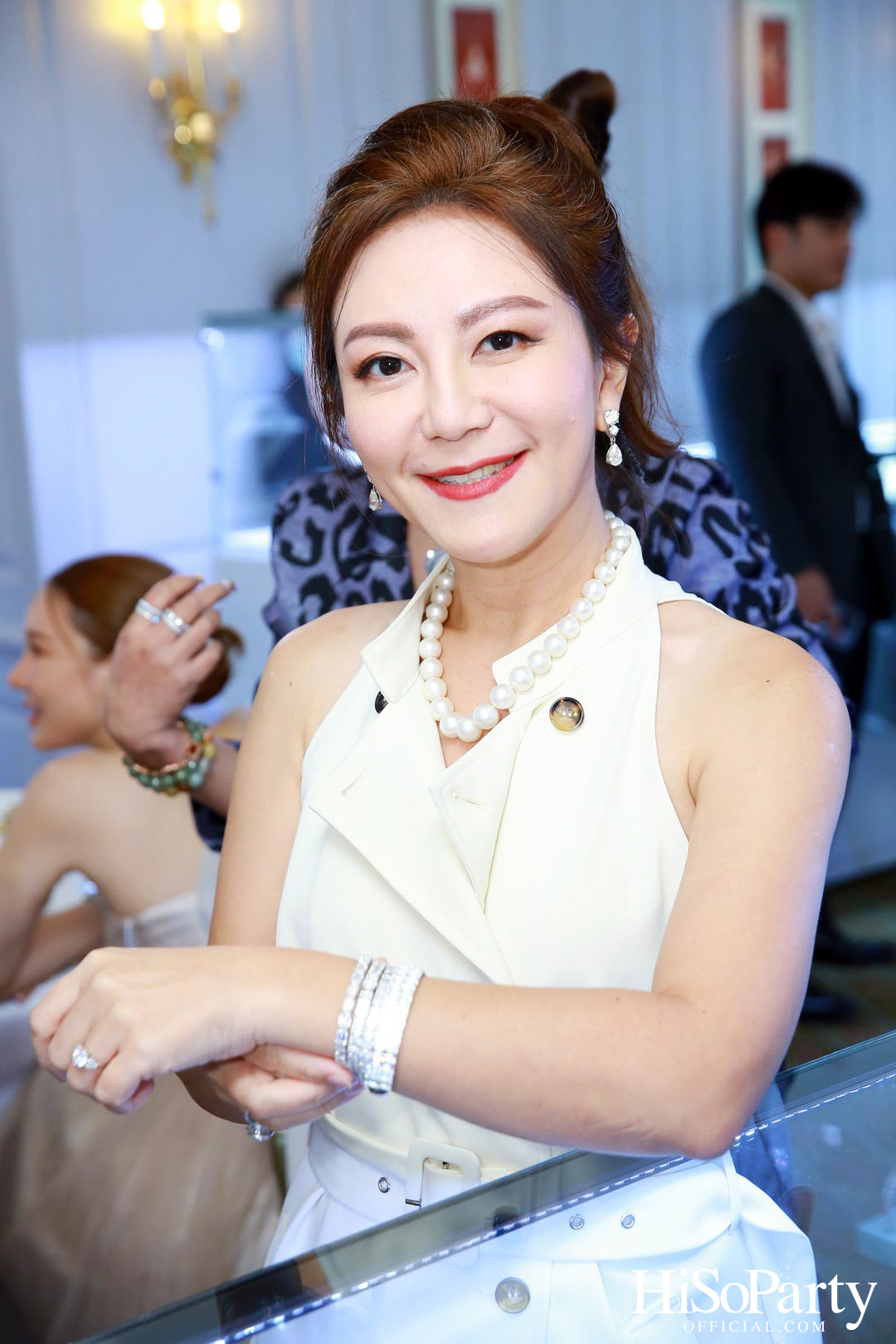 Beauty Gems ‘A High Jewelry Sit -Down Lunch’