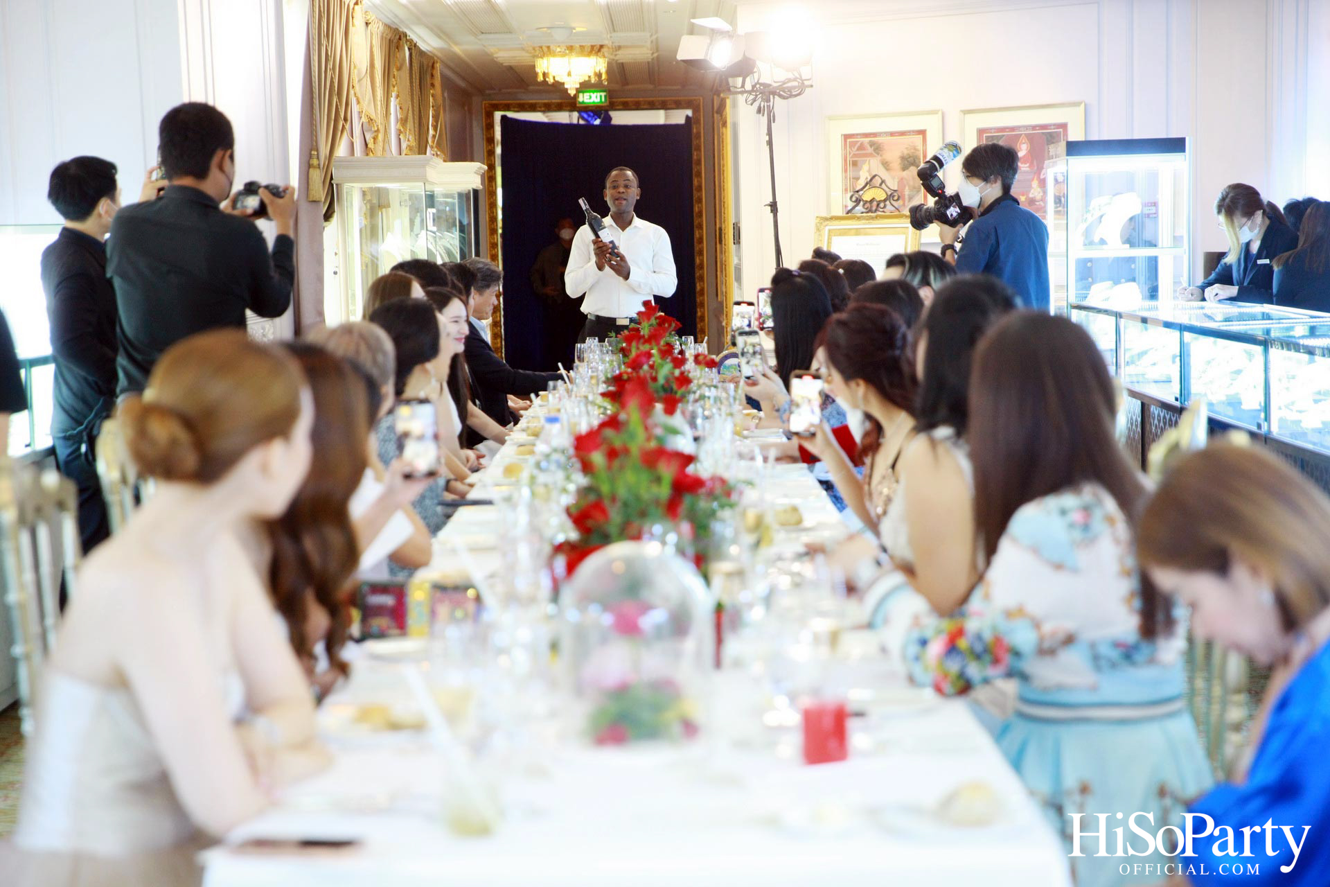 Beauty Gems ‘A High Jewelry Sit -Down Lunch’