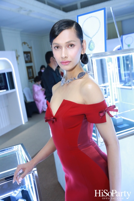 Beauty Gems ‘A High Jewelry Sit -Down Dinner’ Inspired by the timeless tale.