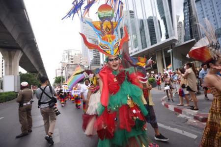 ประมวลภาพบรรยากาศงาน PRIDE IN LOVE FINALE MARDI GRAS ที่จัดขึ้นโดย เดอะมอลล์ กรุ๊ป ร่วมกับพันธมิตรทั้งภาครัฐ และเอกชน