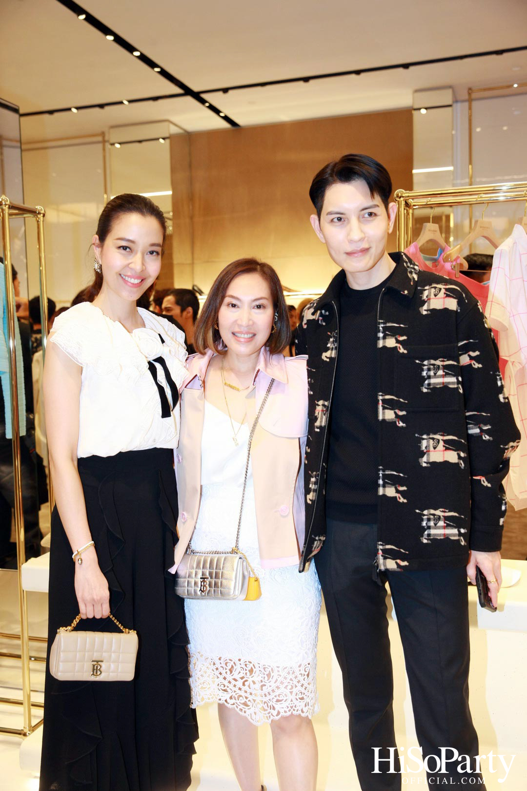 A BURBERRY SUMMER POP-UP 