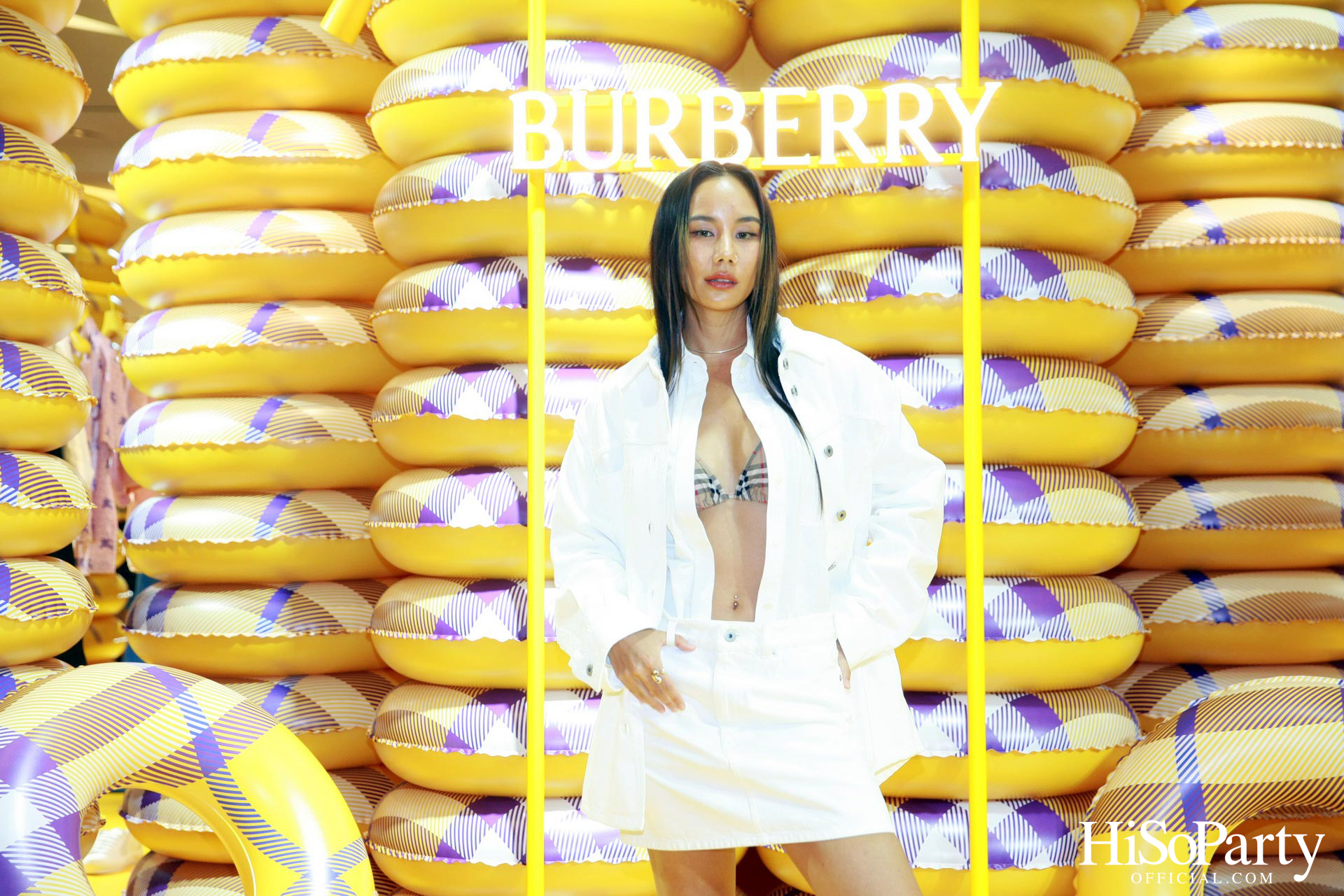 A BURBERRY SUMMER POP-UP 