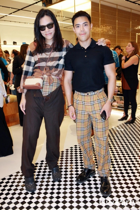 A BURBERRY SUMMER POP-UP 