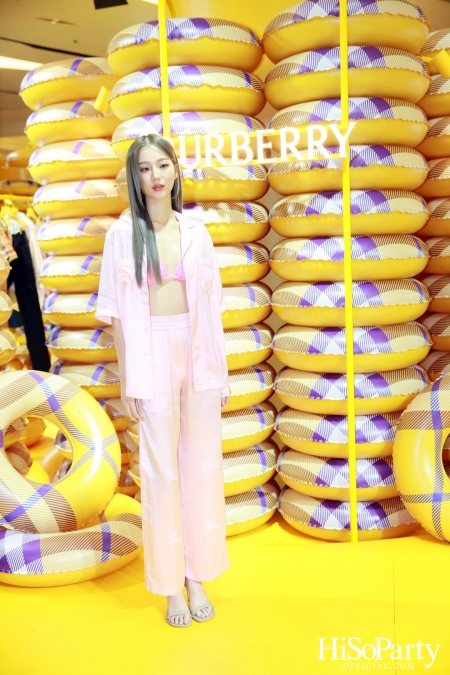 A BURBERRY SUMMER POP-UP 