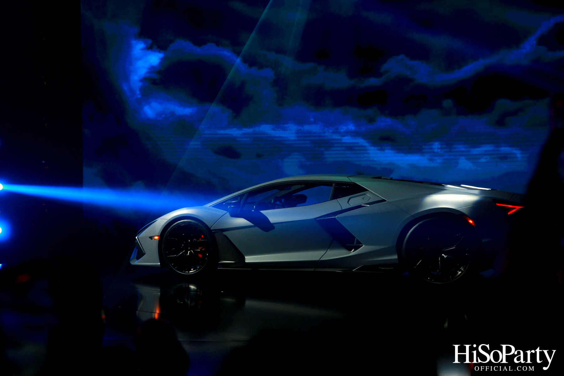 งานเปิดตัว Lamborghini Revuelto