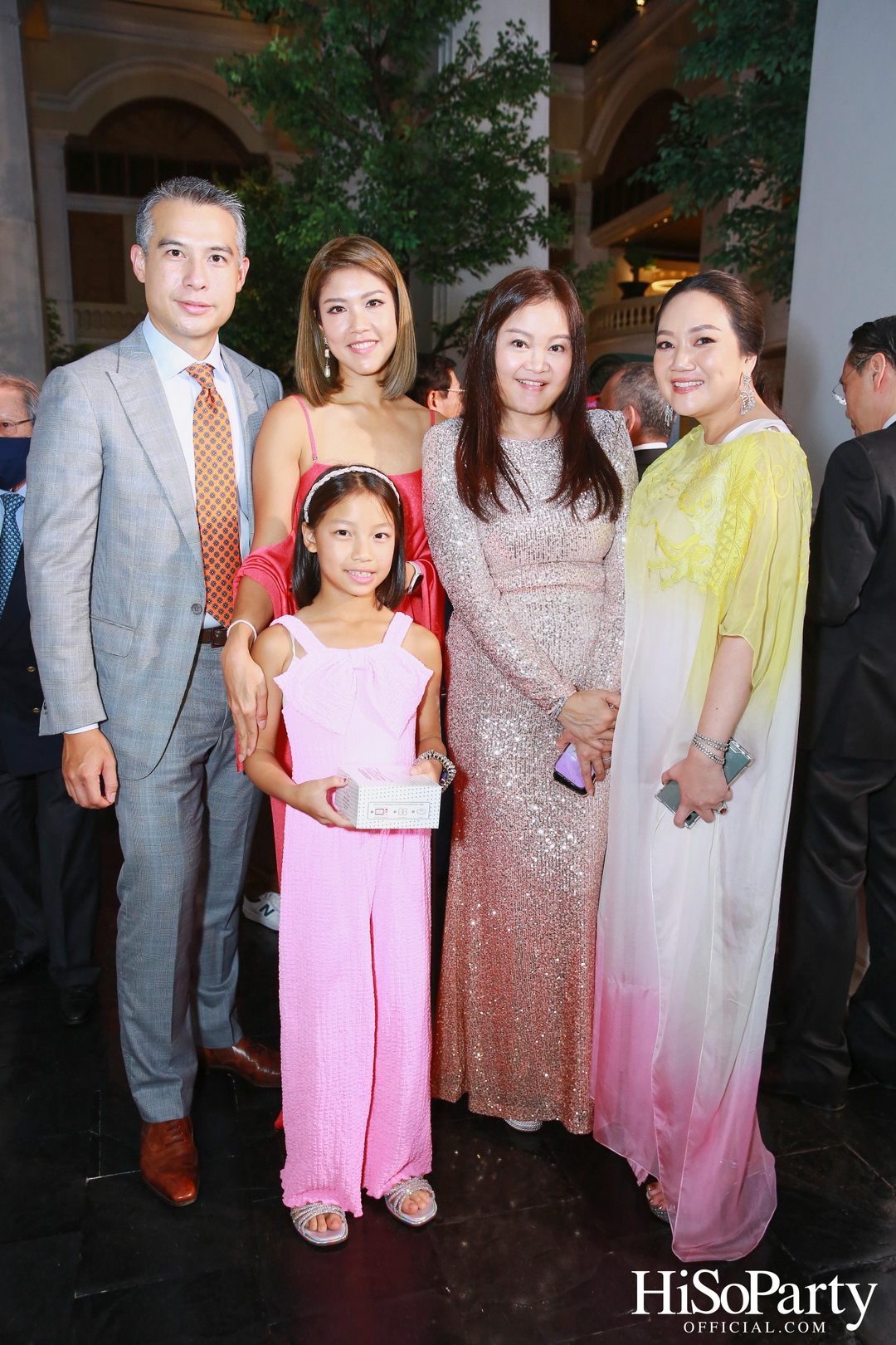 งานฉลองพิธีสมรสพระราชทานระหว่าง การัณย์ อังอุบลกุล และ แพรวพิณญ์ อุดมปณิธ