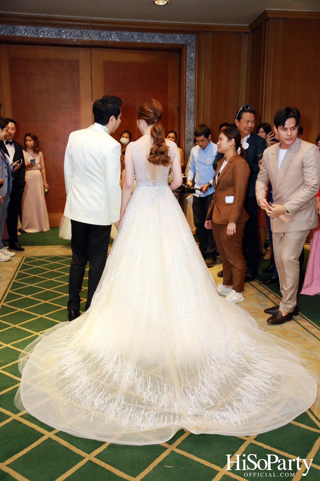 งานฉลองพิธีสมรสพระราชทานระหว่าง การัณย์ อังอุบลกุล และ แพรวพิณญ์ อุดมปณิธ