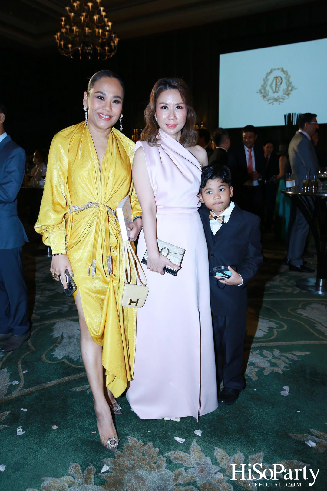 งานฉลองพิธีสมรสพระราชทานระหว่าง การัณย์ อังอุบลกุล และ แพรวพิณญ์ อุดมปณิธ