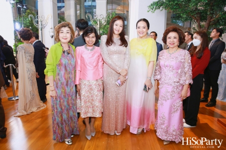 งานฉลองพิธีสมรสพระราชทานระหว่าง ดร.การัณย์ อังอุบลกุล และคุณแพรวพิณญ์ อุดมปณิธ