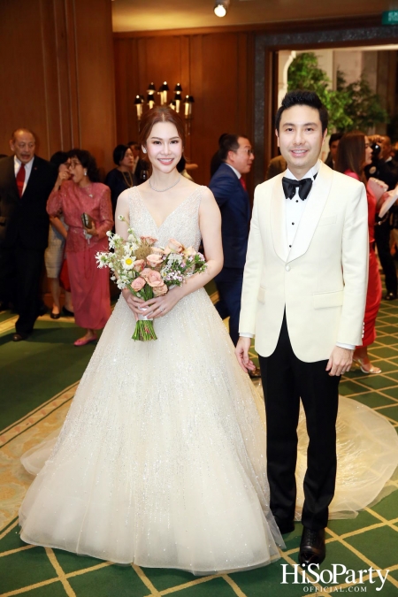 งานฉลองพิธีสมรสพระราชทานระหว่าง ดร.การัณย์ อังอุบลกุล และคุณแพรวพิณญ์ อุดมปณิธ