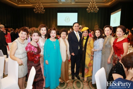 งานฉลองพิธีสมรสพระราชทานระหว่าง ดร.การัณย์ อังอุบลกุล และคุณแพรวพิณญ์ อุดมปณิธ