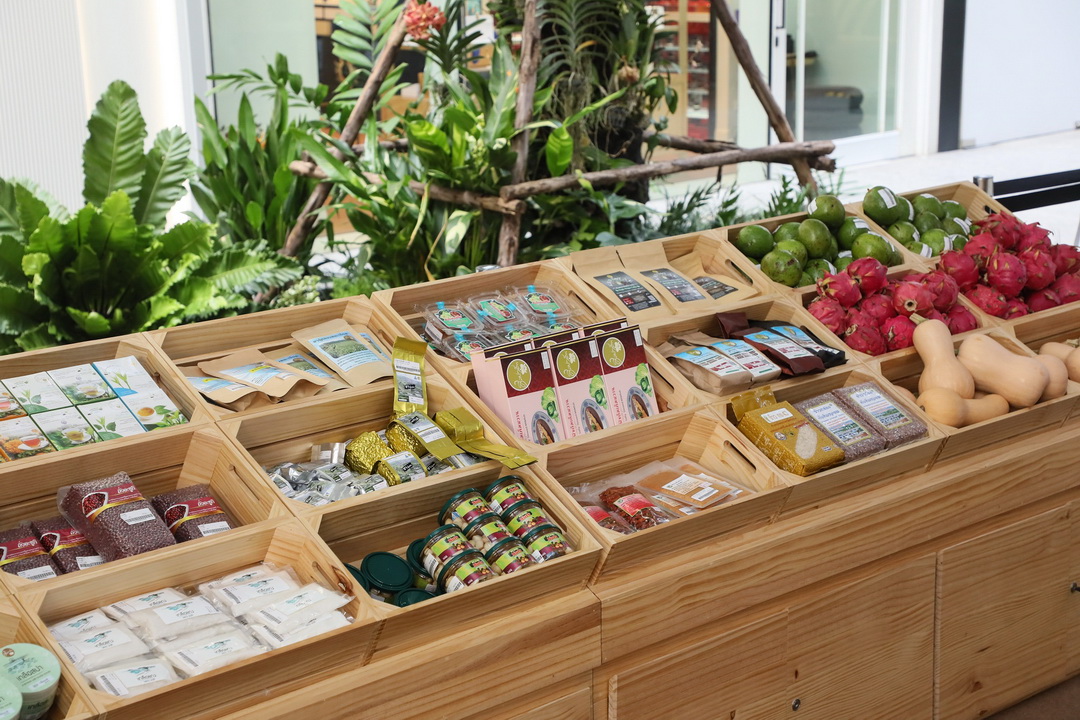 สมเด็จพระเจ้าลูกเธอ เจ้าฟ้าสิริวัณณวรี นารีรัตนราชกัญญา เสด็จทรงเป็นประธานเปิดงาน EMPORIUM EMQUARTIER SENSE OF THAI 2023