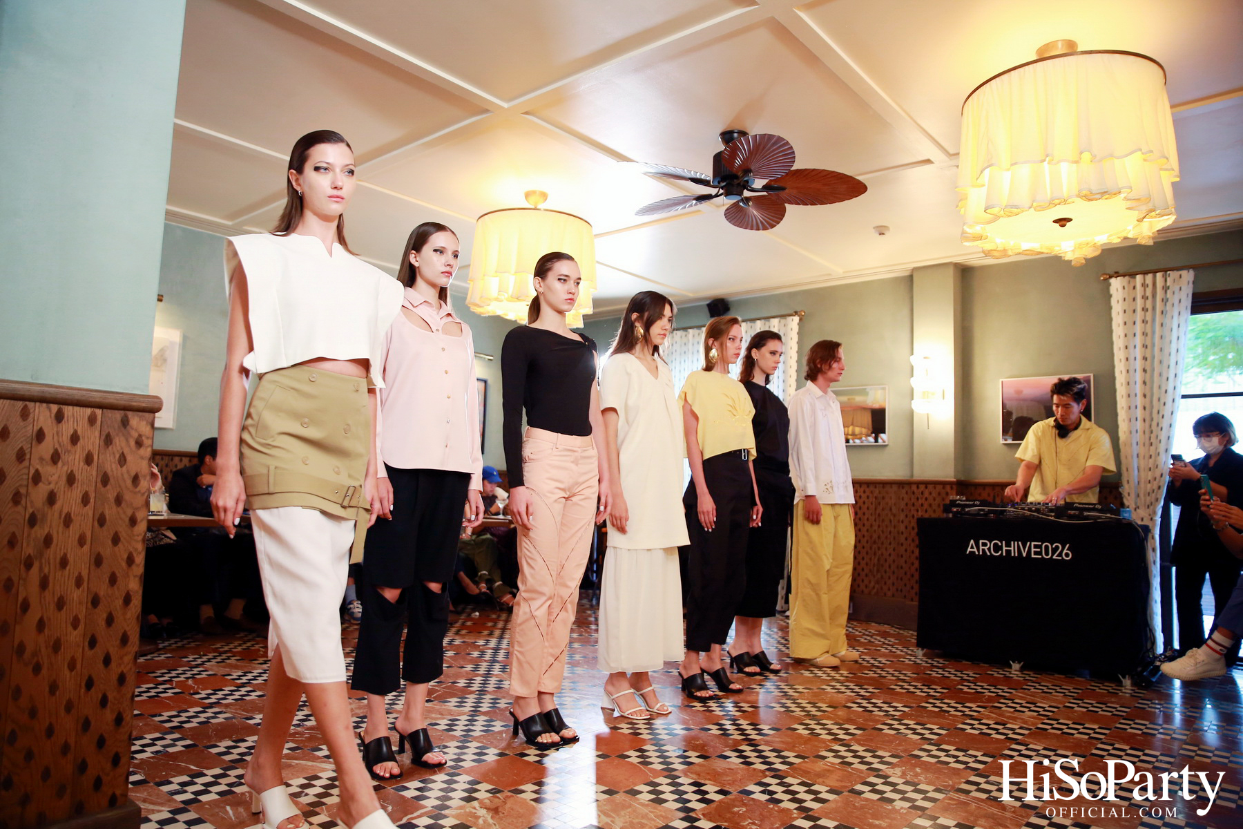 ARCHIVE026 จัดงานเปิดตัวคอลเลกชั่น PRE FALL 2023 ‘DARKNESS IN THE DAWN’