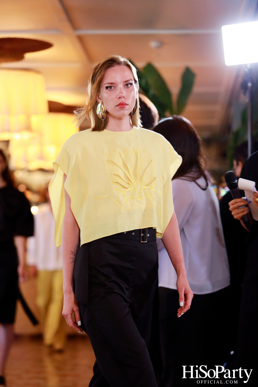 ARCHIVE026 จัดงานเปิดตัวคอลเลกชั่น PRE FALL 2023 ‘DARKNESS IN THE DAWN’