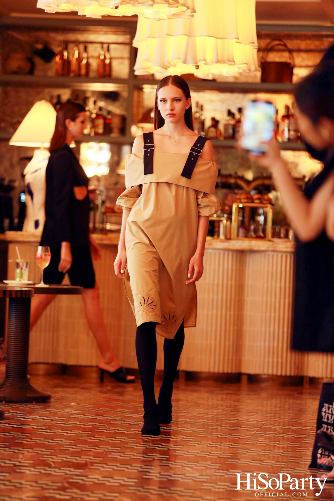 ARCHIVE026 จัดงานเปิดตัวคอลเลกชั่น PRE FALL 2023 ‘DARKNESS IN THE DAWN’