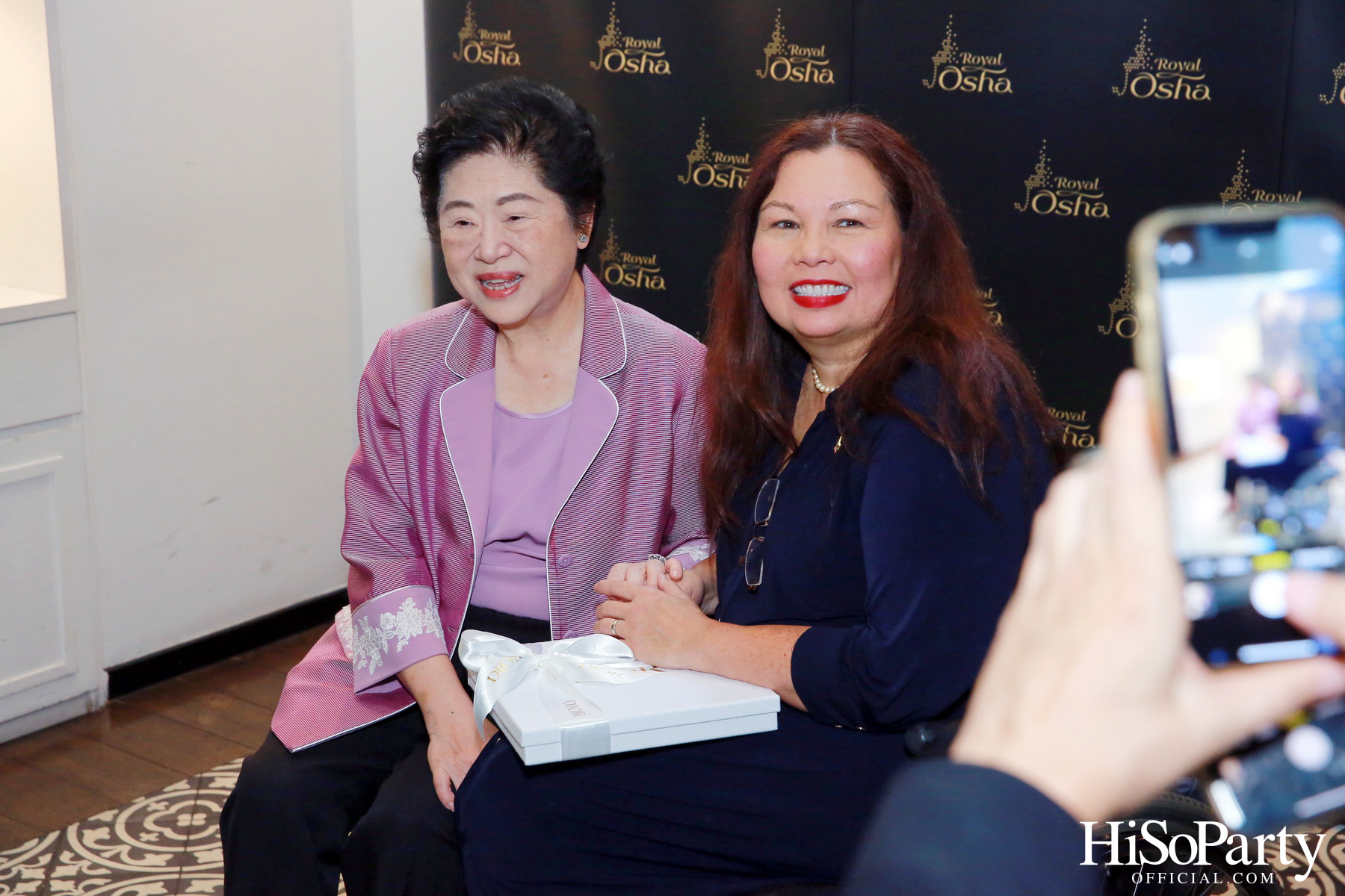 งานเลี้ยงต้อนรับ แทมมี่ ดักเวิร์ธ สมาชิกวุฒิสภารัฐอิลลินอยส์ สหรัฐอเมริกา มาเยือนไทยอย่างอบอุ่นด้วยเมนูอาหารไทยสุดวิจิตรตำรับรอยัล โอชา